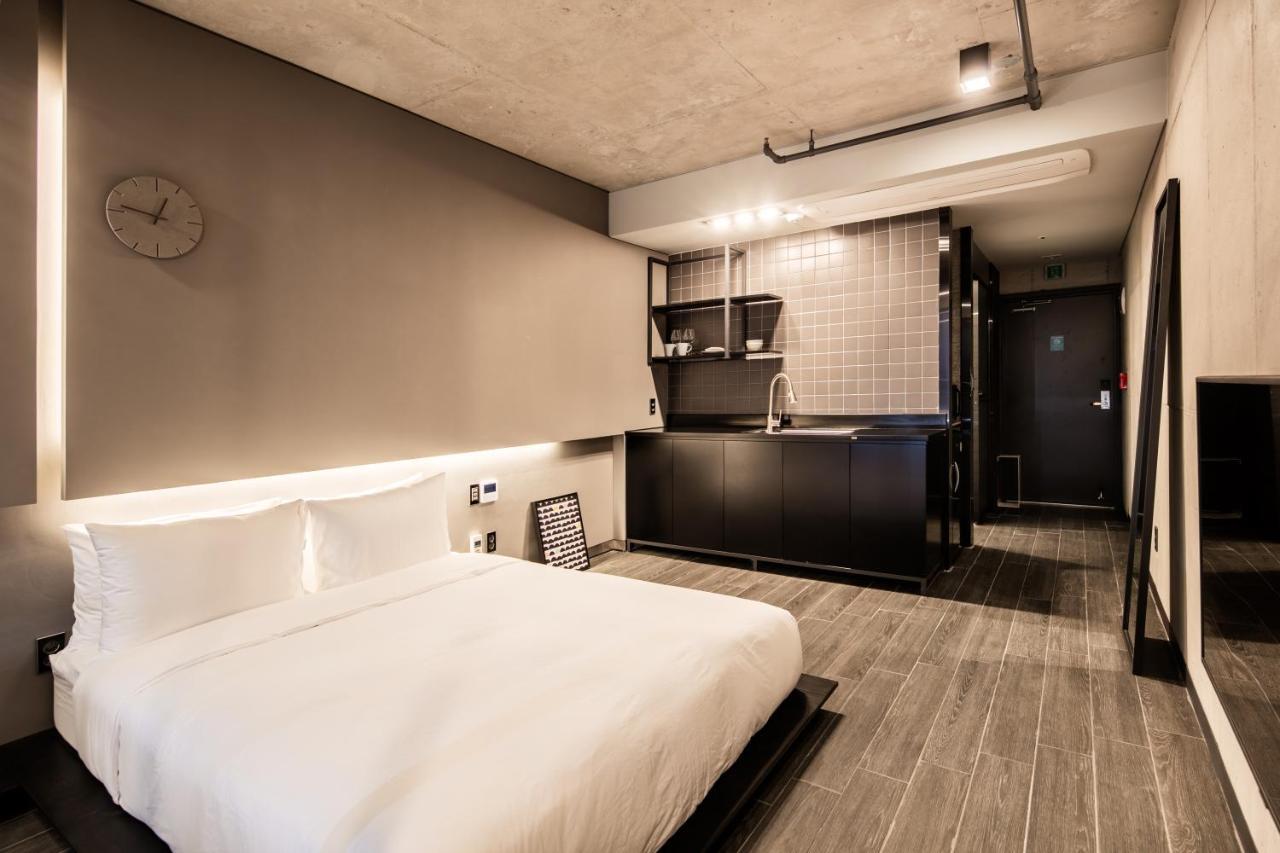 Snob Boutique Stay Согвіпо Екстер'єр фото